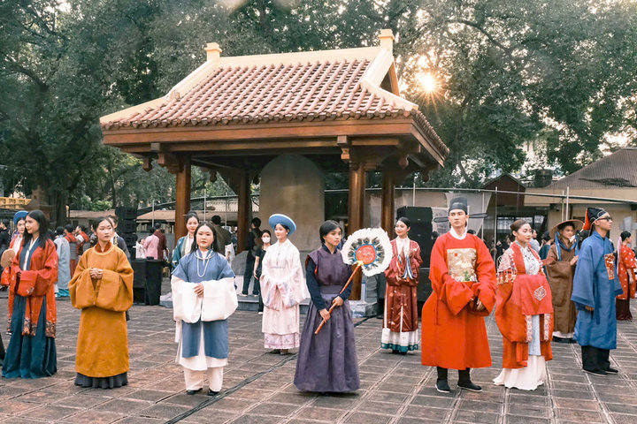 Những giá trị bất biến