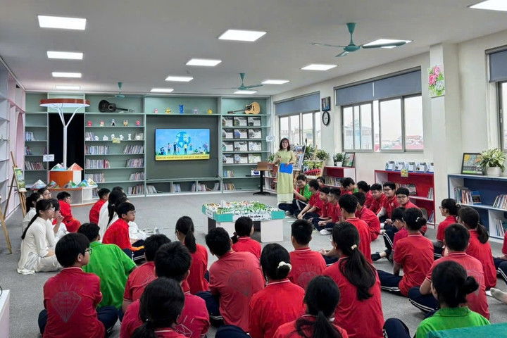 Gia Lâm đẩy mạnh chuyển đổi số, đổi mới quản trị trường học