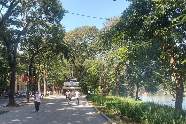 Hà Nội mưa to trong ngày 31-8, lũ sông Bùi, sông Tích xuống chậm