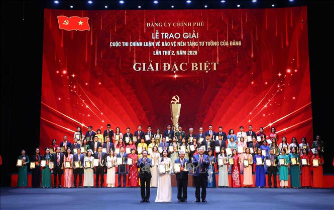 Nghị quyết của Bộ Chính trị về Chiến lược công tác tư tưởng trong bối cảnh mới