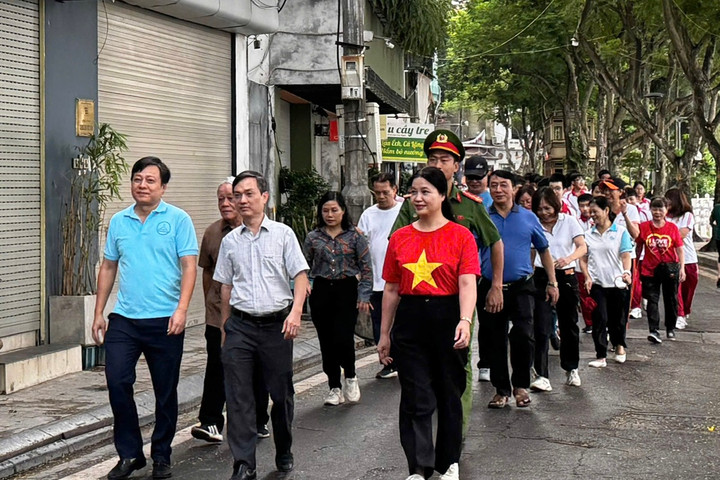 Phường Ba Đình lan tỏa tinh thần “Cùng Việt Nam tiến bước”