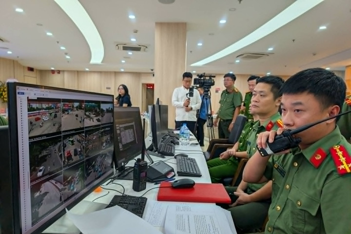 Hanoi Smart Police kết nối để phục vụ người dân nhanh và hiệu quả nhất
