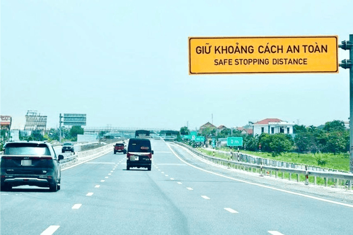 Khoảng cách trên cao tốc - Không phải khoảng trống để chen vào