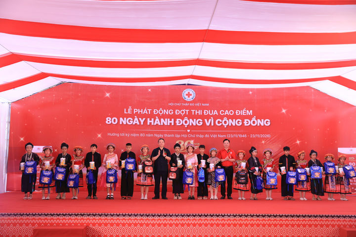 Phát động đợt thi đua cao điểm “80 ngày hành động vì cộng đồng”