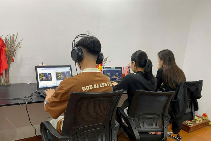 8 tiếng ngồi công sở, làm thế nào để cơ thể không phải "trả giá"?