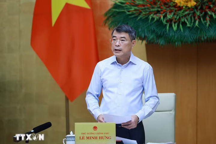 Thủ tướng Lê Minh Hưng yêu cầu thảo luận tháo gỡ khó khăn, thực hiện mục tiêu tăng trưởng 10%