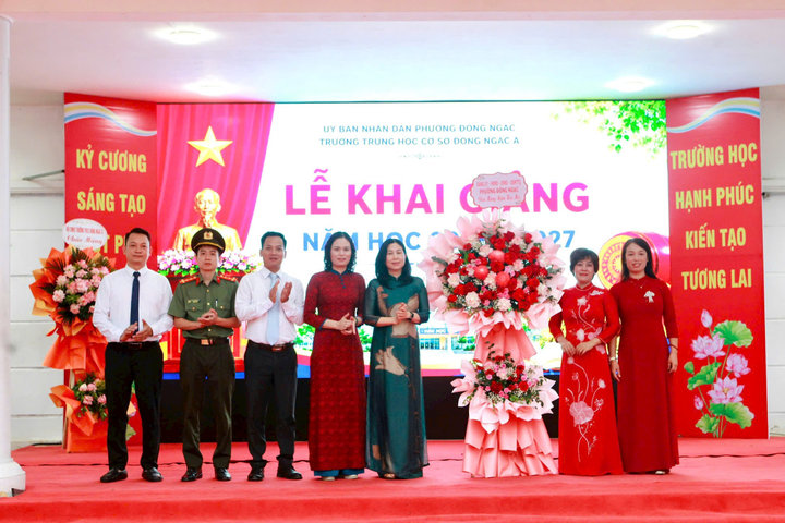 Phường Đông Ngạc: Gần 25.000 học sinh rộn ràng khai giảng năm học mới