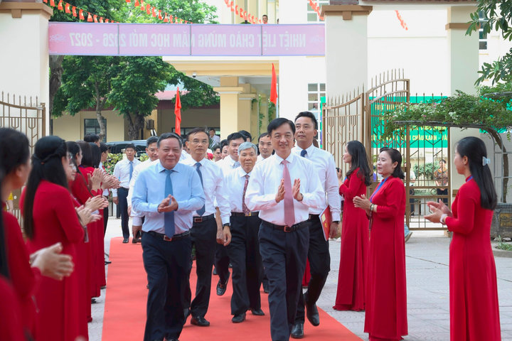 Lãnh đạo Trung ương và thành phố Hà Nội dự lễ khai giảng năm mới 2026-2027
