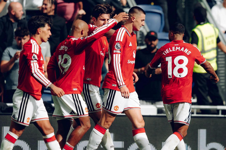 Manchester United và nghịch lý “Fergie time”