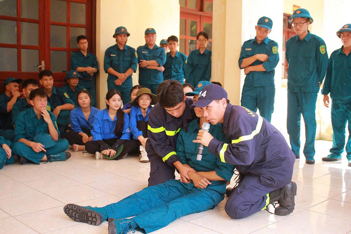 Quân đội địa phương chủ động ứng phó thiên tai
