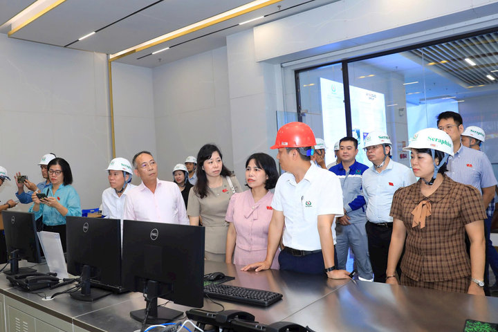 Giám sát việc xử lý rác thải sinh hoạt tại Khu xử lý chất thải rắn Xuân Sơn