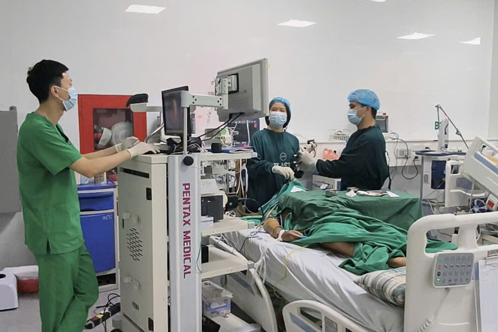 Nguy kịch do tự ý dừng thuốc điều trị viêm gan B