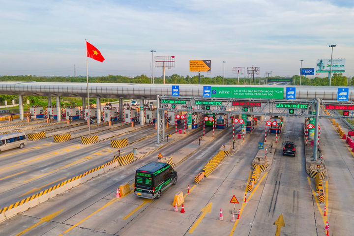 Hơn 7,9 triệu phương tiện tham gia dịch vụ thu phí không dừng