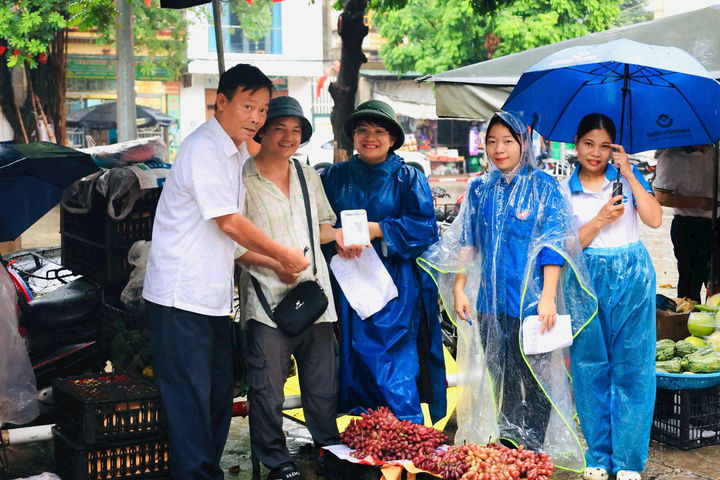 Chợ truyền thống xã Thường Tín bắt nhịp chuyển đổi số