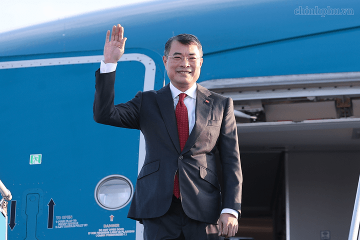 Thủ tướng Lê Minh Hưng lên đường dự Hội nghị thượng đỉnh BRICS lần thứ 18 và làm việc song phương tại Ấn Độ