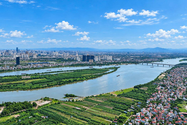 Công viên ven sông Hồng: Những điểm nhấn xanh, thêm không gian vui chơi ngay trong đô thị