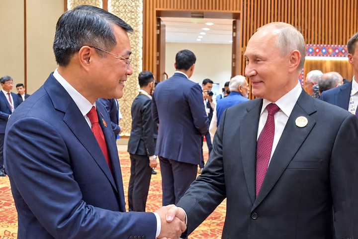 Thủ tướng Lê Minh Hưng gặp lãnh đạo các nước, tổ chức quốc tế nhân dịp tham dự Hội nghị thượng đỉnh BRICS