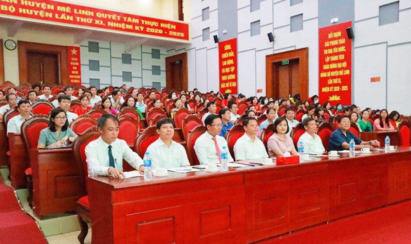 Huyện Mê Linh có 55 học sinh đoạt giải cấp thành phố trong năm học 2021-2022