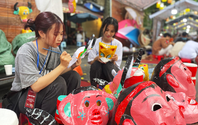 Khai mạc chuỗi hoạt động Tết Trung thu truyền thống tại phố cổ Hà Nội