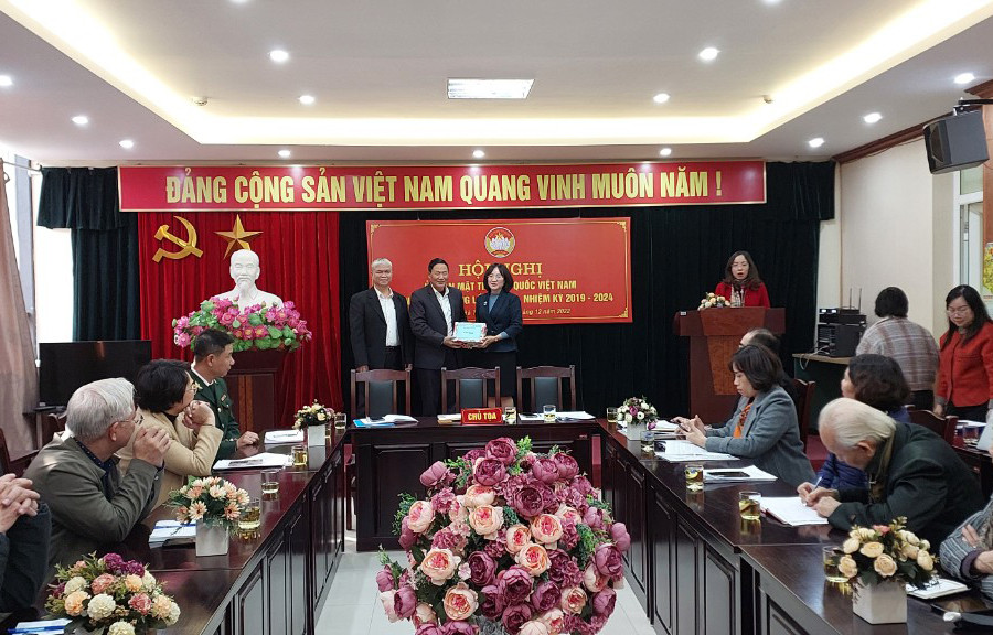 Quận Hai Bà Trưng ủng hộ Quỹ ''Vì biển, đảo Việt Nam'' hơn 1,9 tỷ đồng