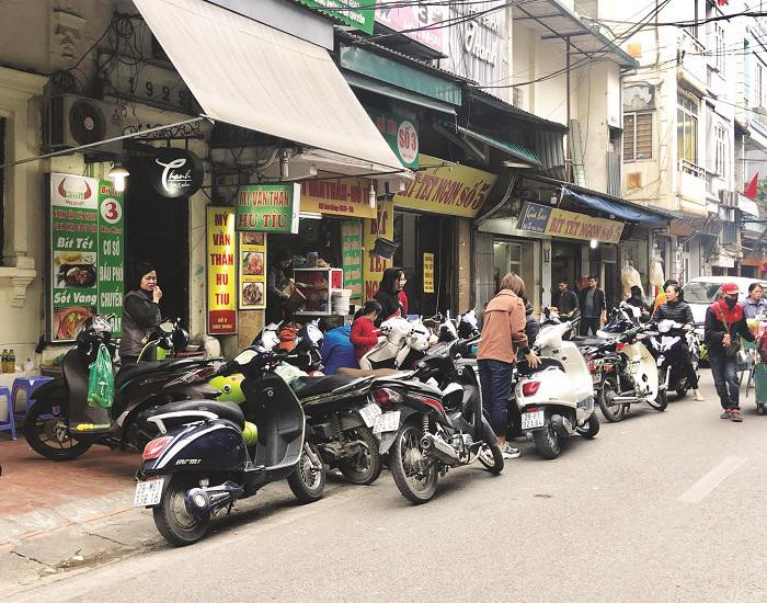 Phường Nguyễn Trung Trực đã xử lý vi phạm trên tuyến phố Hòe Nhai