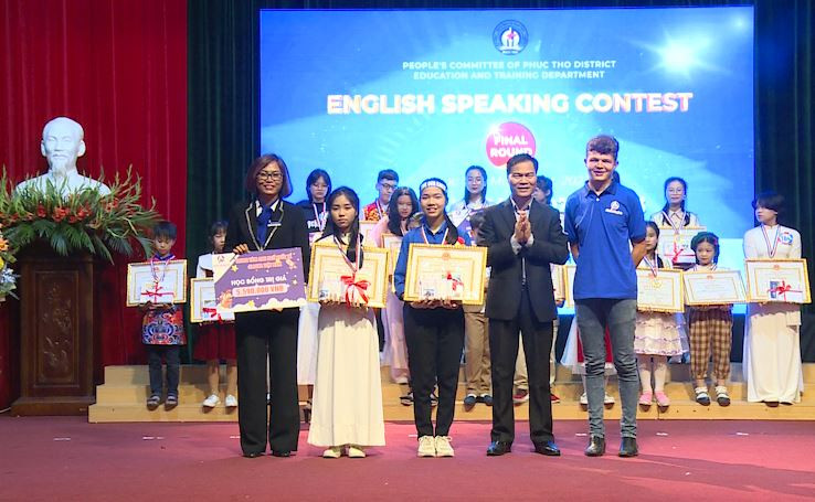 Huyện Phúc Thọ: 20 thí sinh xuất sắc tham dự vòng chung khảo cuộc thi ''Hùng biện tiếng Anh''