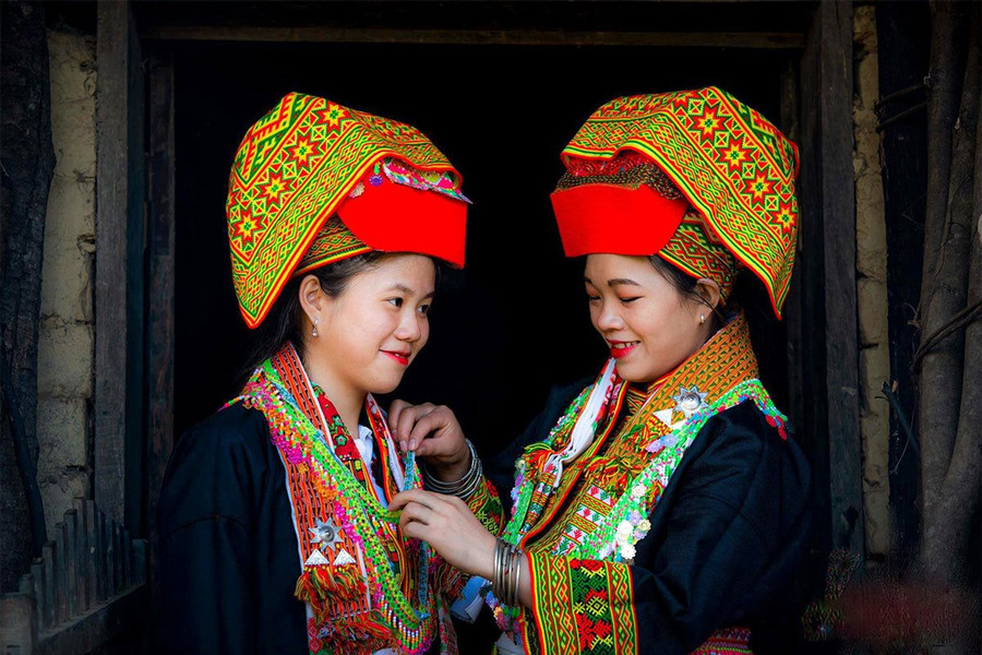 Độc đáo trang phục truyền thống xứ Lạng