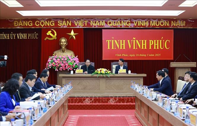 Thủ tướng Phạm Minh Chính: Vĩnh Phúc phải tiên phong hơn nữa, mạnh mẽ hơn nữa, hiệu quả hơn nữa