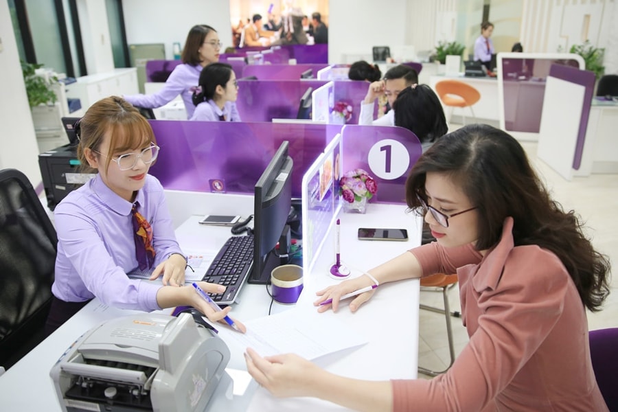[Podcast] Tin tức ngày 25-3: Lãi suất tiền gửi tiết kiệm tiếp tục giảm