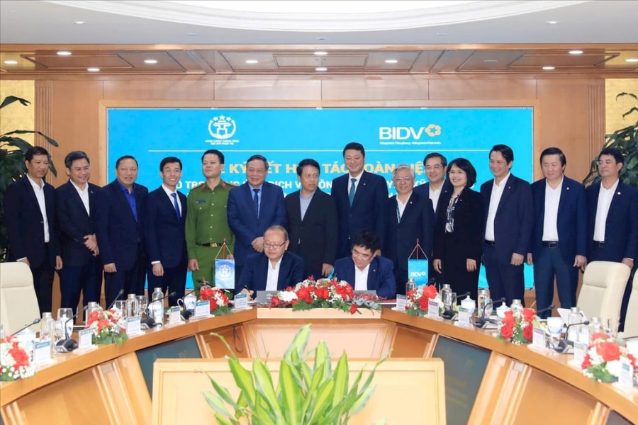 Hà Nội: 206 điểm giao dịch của BIDV trở thành điểm đại lý dịch vụ công trực tuyến
