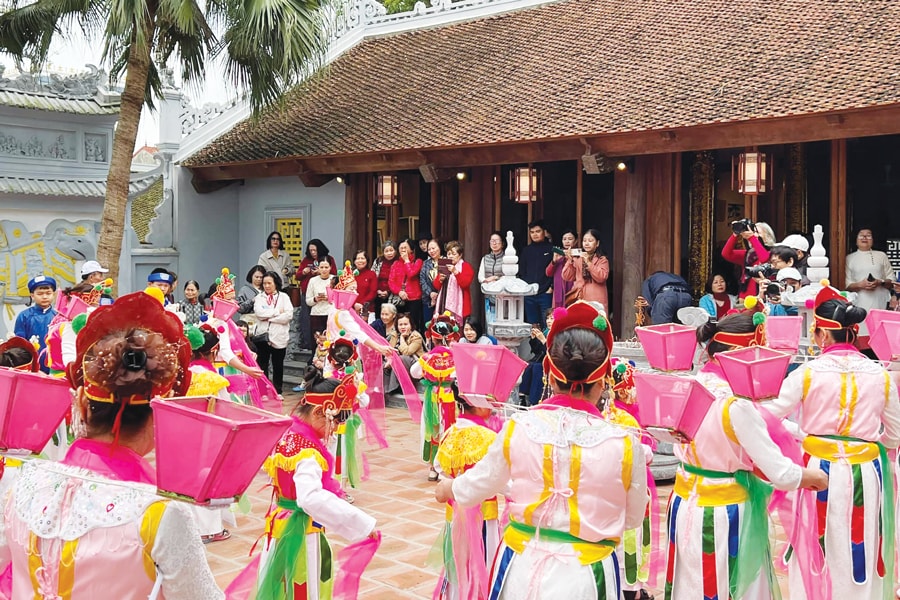 "Khai thác di sản phải quan tâm cái gốc"