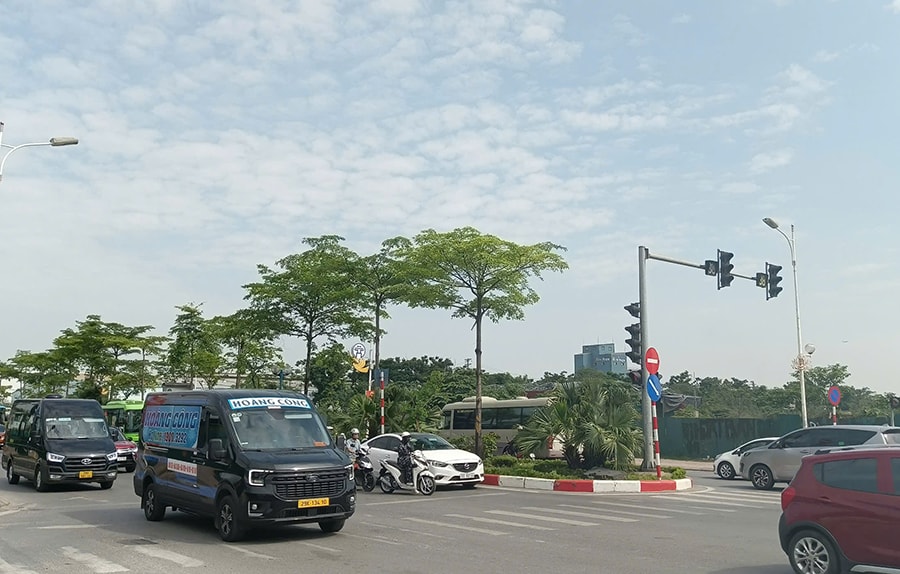 Hà Nội có mưa và nắng nhẹ