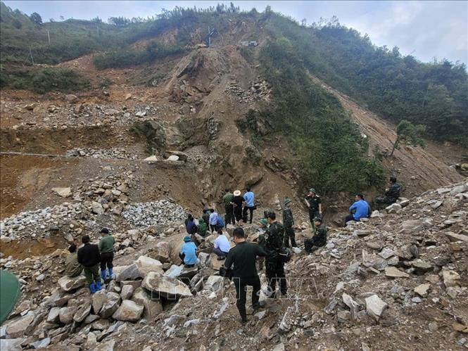 Sạt lở khi thi công thủy điện ở Lai Châu, 9 người thương vong