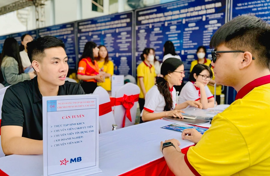 Gỡ khó trong hỗ trợ giải quyết việc làm