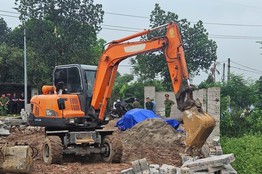 Xã Sơn Đông (thị xã Sơn Tây) cưỡng chế tháo dỡ các công trình vi phạm