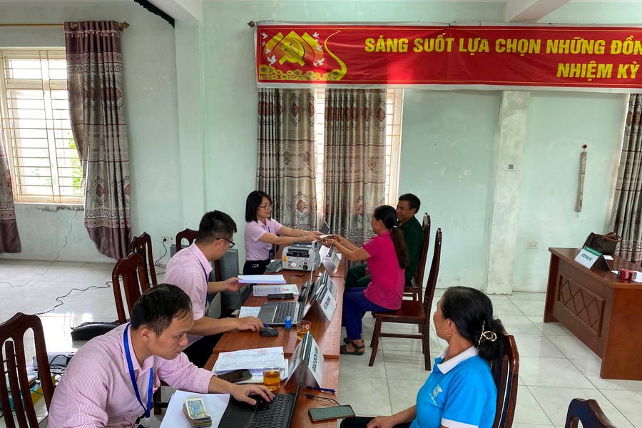 Ngân hàng Chính sách xã hội huyện Ba Vì viết tiếp ước mơ cho học sinh, sinh viên nghèo