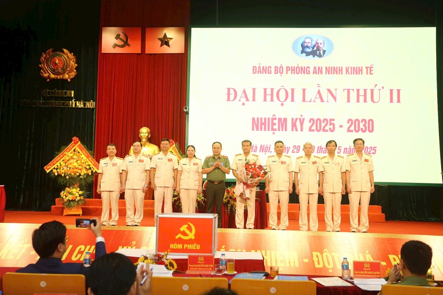 Đại tá Trần Xuân Thành tiếp tục giữ chức Bí thư Đảng ủy Phòng An ninh kinh tế