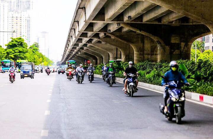 Bắc Bộ ngày nắng oi, đêm có mưa dông rải rác