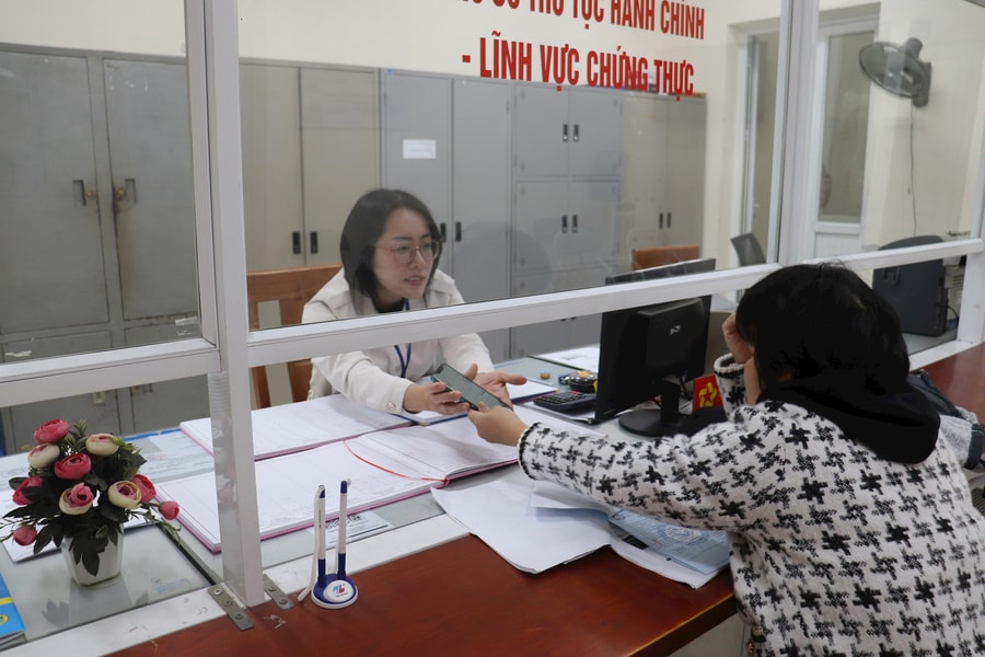 Hướng dẫn tiêu chuẩn chức danh công chức cấp xã mới