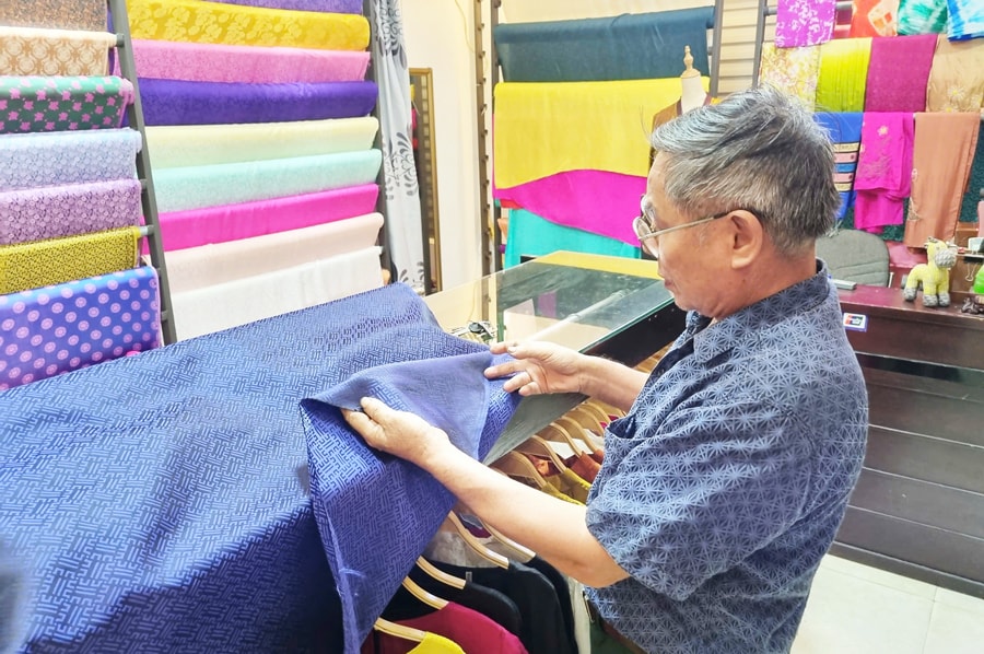 Người cựu chiến binh gìn giữ “tơ vàng” Vạn Phúc