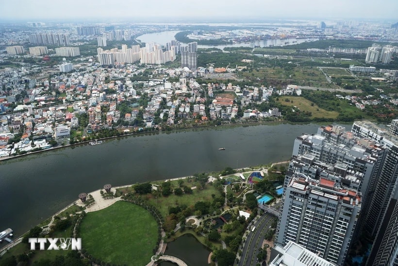 Thước đo bản lĩnh cán bộ
