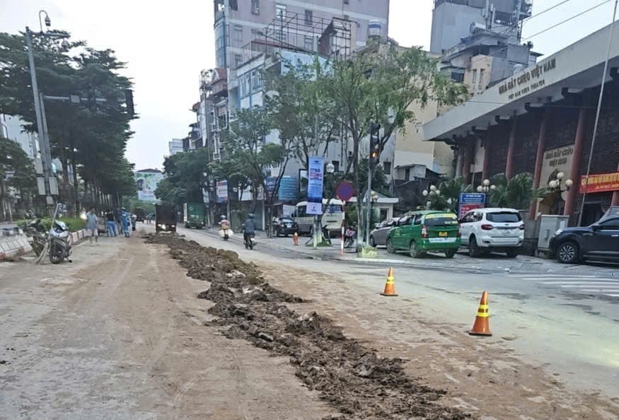 Xử lý nghiêm doanh nghiệp xây dựng tại phường Ngọc Hà, Giảng Võ gây mất vệ sinh môi trường