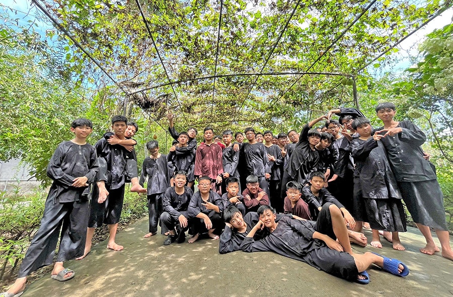 Bài 2: Khi trại hè trở thành nỗi “ám ảnh”