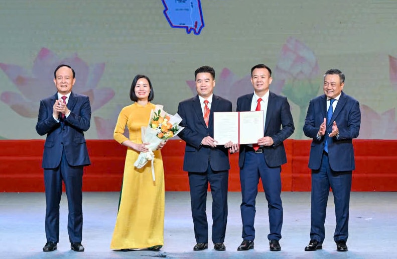 Đại hội đại biểu Đảng bộ xã Hát Môn lần thứ I, nhiệm kỳ 2025-2030: Xây dựng xã nông thôn mới kiểu mẫu, hiện đại, bền vững