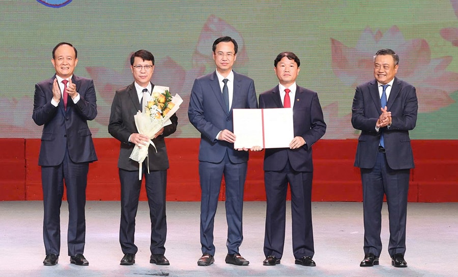 Xây dựng xã Thuận An giàu đẹp, dân chủ, văn minh