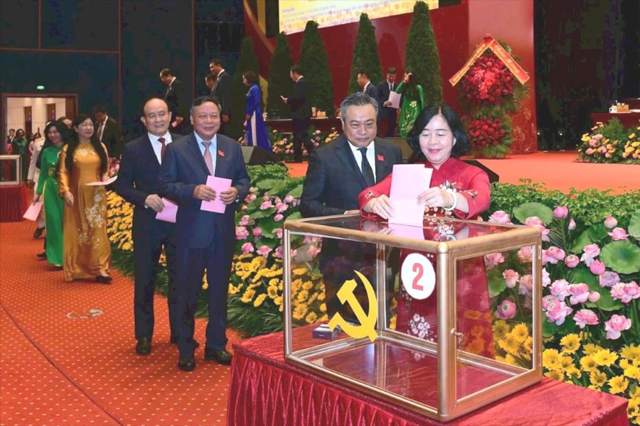 Danh sách Ban Chấp hành Đảng bộ thành phố Hà Nội khóa XVIII, nhiệm kỳ 2025-2030