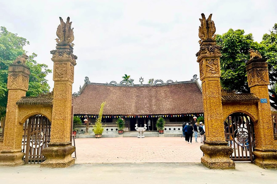 Vẻ đẹp độc đáo của đình Tường Phiêu