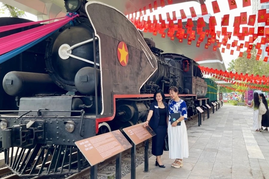 Hà Nội qua lăng kính mới