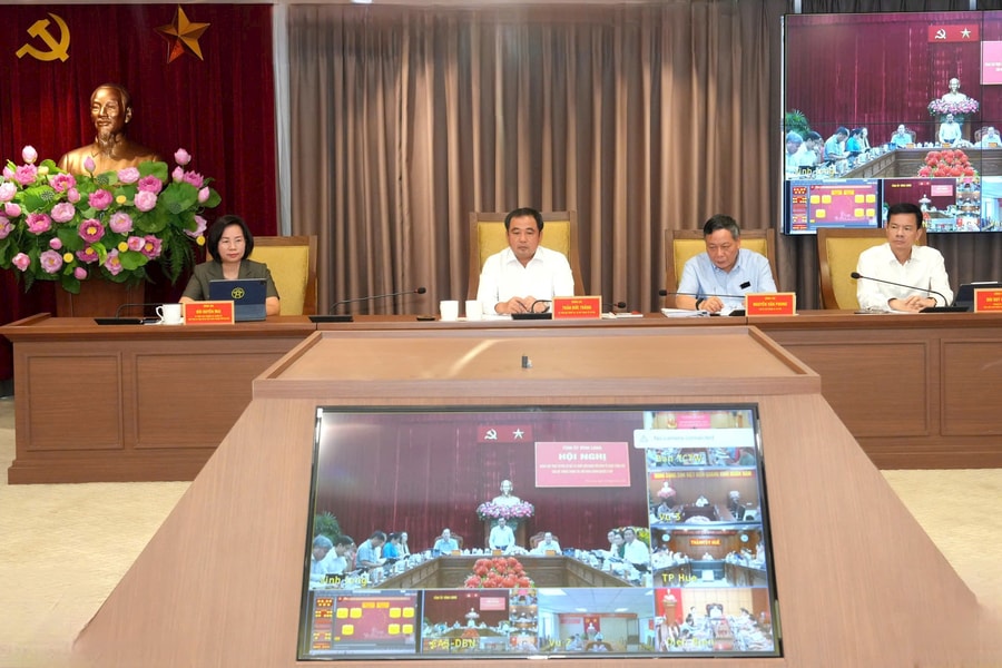Xây dựng cấp xã thành trung tâm vận hành mới và kiến tạo phát triển