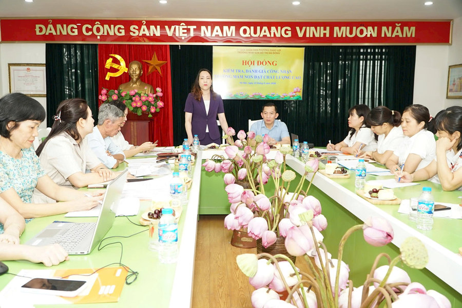 Kiểm tra công nhận Trường Mầm non Đô thị Sài Đồng đạt chuẩn chất lượng cao